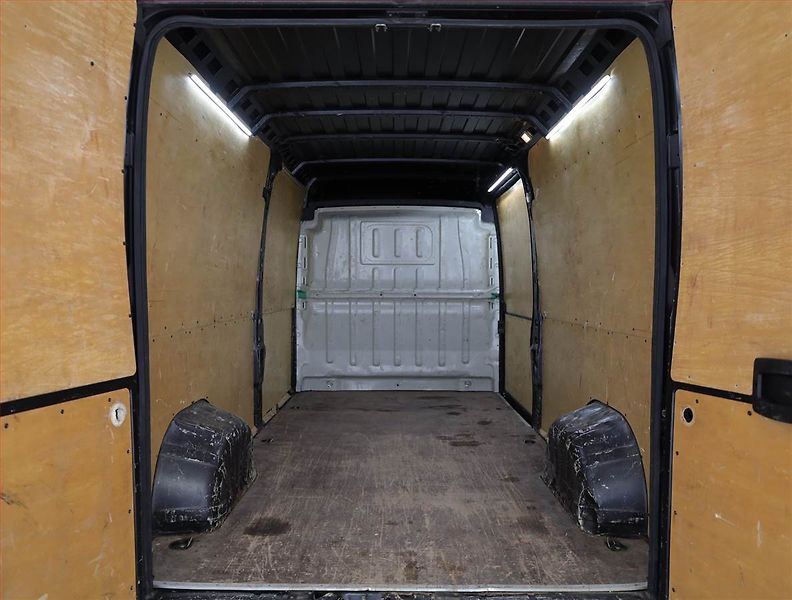 Peugeot Boxer (2021) 2.2 BlueHDi, L3H2, 13m3, 1.0t - fotka 15 z 15