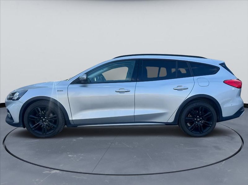 Ford Focus 2,0 TDCi Active - fotka 5 z 22