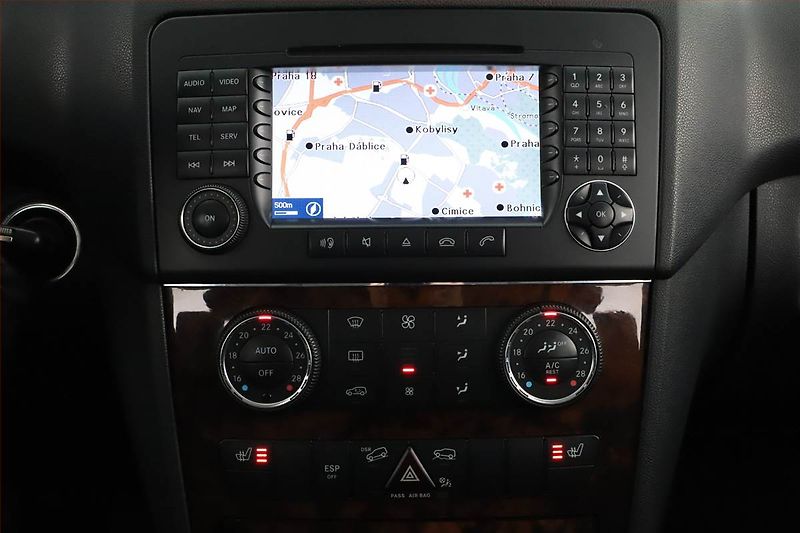 Mercedes-Benz Třídy M (2005) ML 350 , 4X4, Automat, Navi - fotka 15 z 15