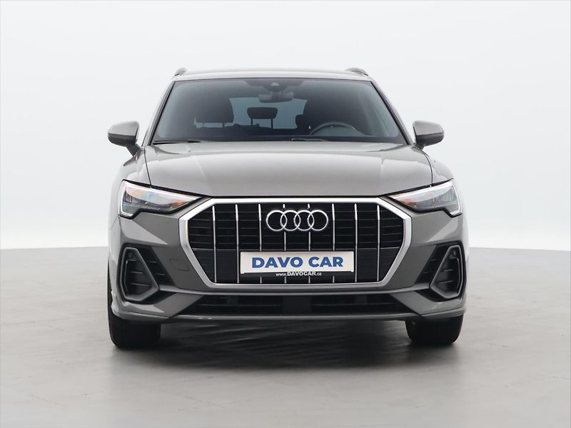 Audi Q3 2,0 35TDI  S-tronic CZ S-line - fotka 2 z 39