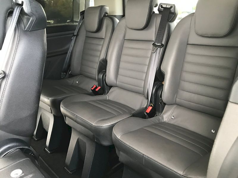 Ford Tourneo Custom (2018) - fotka 14 z 26