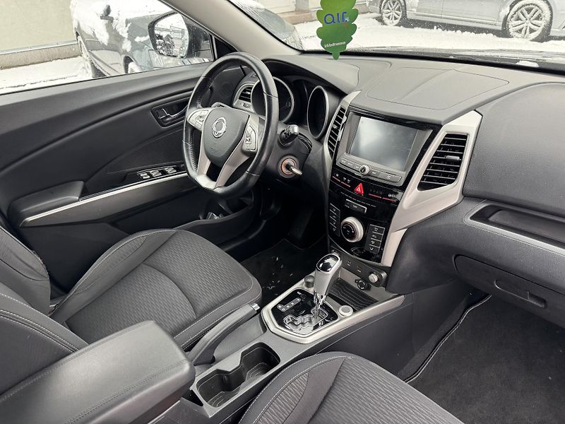 SsangYong Tivoli 1,6i 4x4 Automat - fotka 8 z 16