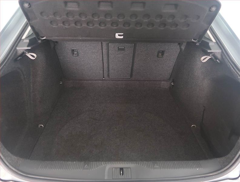 Škoda Octavia (2011) 1.6 TDI, Tažné, jezdí výborně - fotka 13 z 14