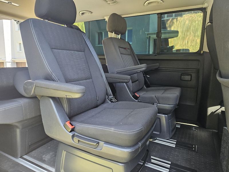 Volkswagen Multivan (2016) T6 long - fotka 9 z 25