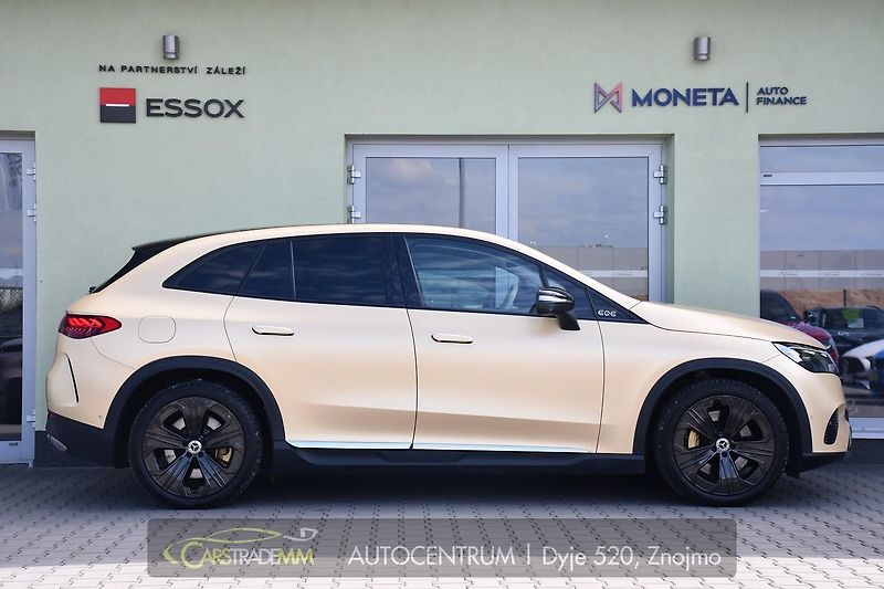 Mercedes-Benz EQE 500 4M VZDUCH MASÁŽE PANOR TAŽ - fotka 6 z 63