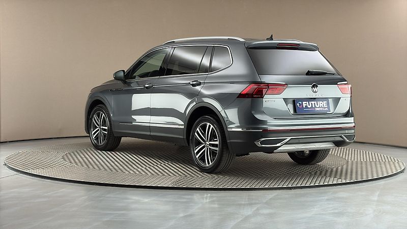 Volkswagen Tiguan Allspace 2.0 TDI DSG 4Motion Elegance - fotka 2 z 30