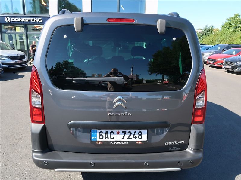 Citroën Berlingo 1,6 BHDi,73kW,NovéČR,Serv.kn. - fotka 8 z 25