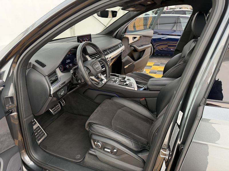 Audi Q7 3.0Tdi*200kw*CZ*DPH*S-Line* - fotka 8 z 47