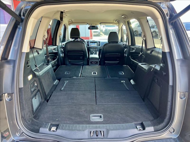 Ford Galaxy 2,0 TDCi  TITANIUM 7-míst záru - fotka 17 z 48