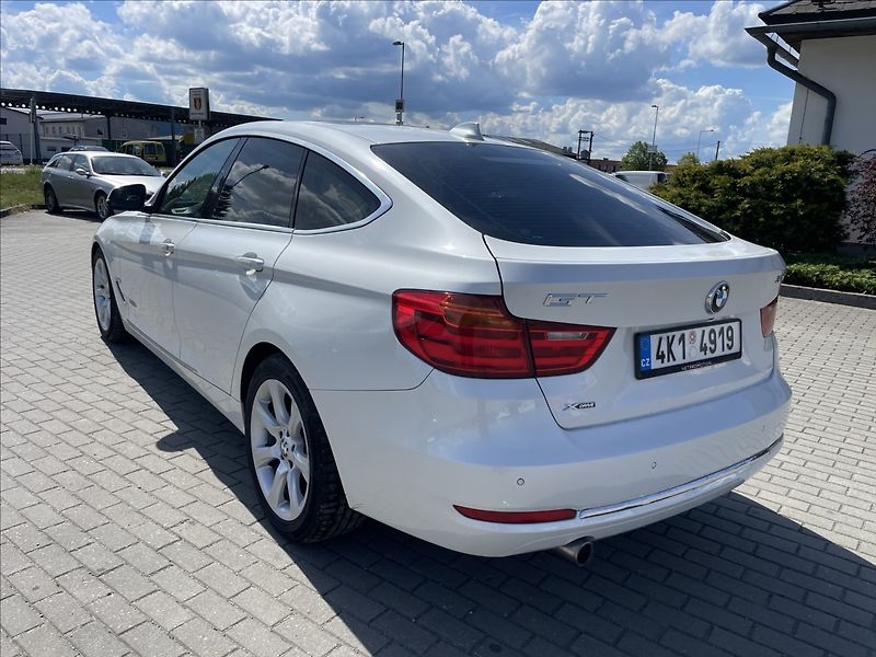 BMW Řada 3 2,0 d 120kw GT Panorama, prav. - fotka 3 z 39