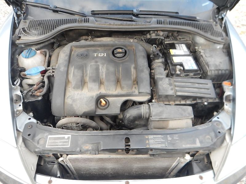 Škoda Octavia 1.9 TDI, 4x4, KLIMA - fotka 23 z 28