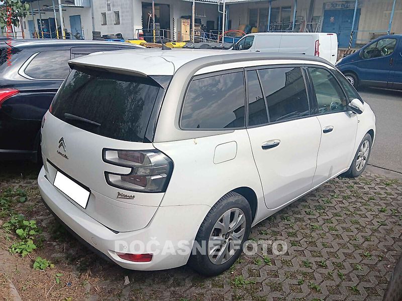 Citroën C4 Picasso (2014) 1.6HDi, AT, navi, kamera - fotka 2 z 3