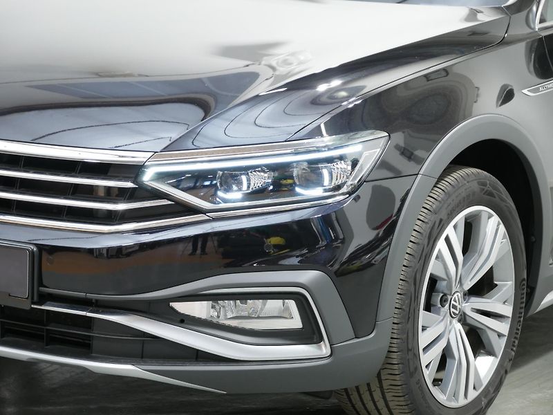 Volkswagen Passat - fotka 7 z 24
