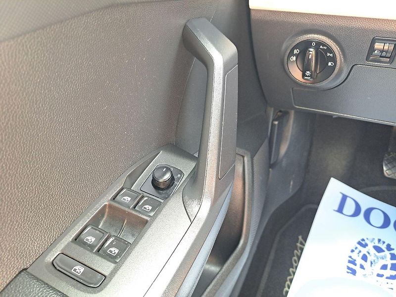 Seat Arona (2022) 1.0 TGI STYLE, ZÁRUKA - fotka 20 z 30