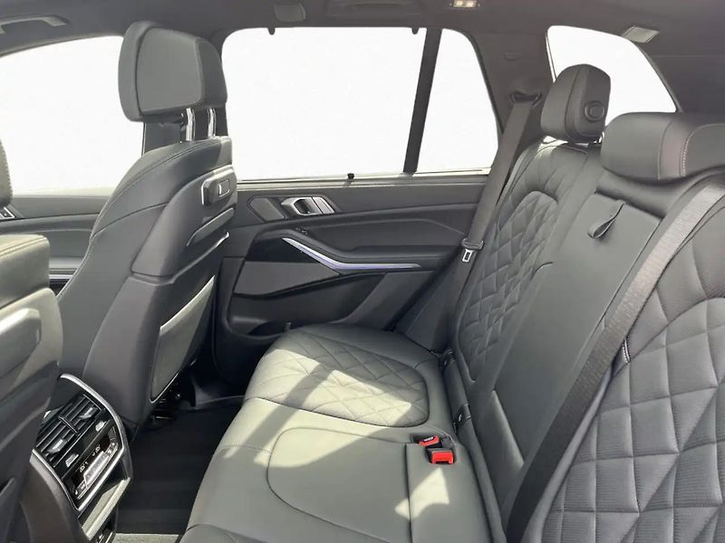 BMW X5 xDrive30d M-Sport Vzduch DAPro - fotka 4 z 9