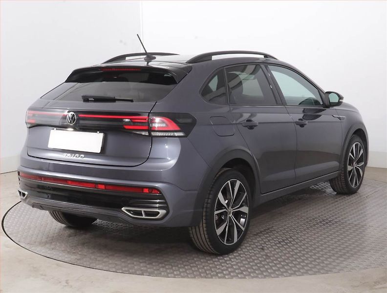 Volkswagen Taigo (2022) R-Line 1.5 TSI - fotka 5 z 17