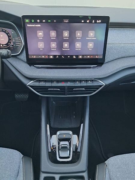 Škoda Octavia (2024) IV M-HEV Top Selection 1.5 TSI - fotka 16 z 30