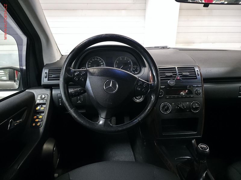 Mercedes-Benz Třídy A (2005) 1.7i, AC, STK4/28 - fotka 9 z 15