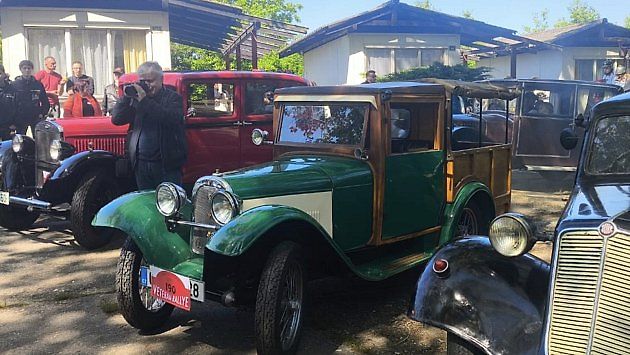 A vznikl z toho unikát ve stylu karosárny Sodomka., zdroj: Se souhlasem VIktora Nepovíma.