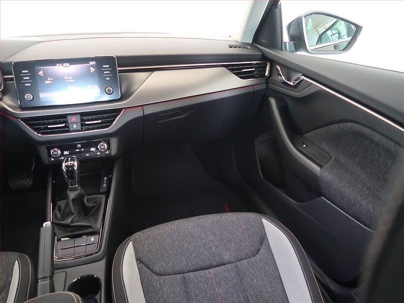 Škoda Kamiq (2022) Style 1.0 TSI - fotka 8 z 16