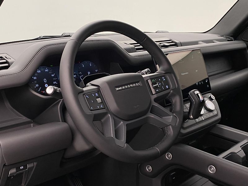 Land Rover Defender (2026) 110 D350 X-DYNAMIC HSE AWD AUT - fotka 4 z 56