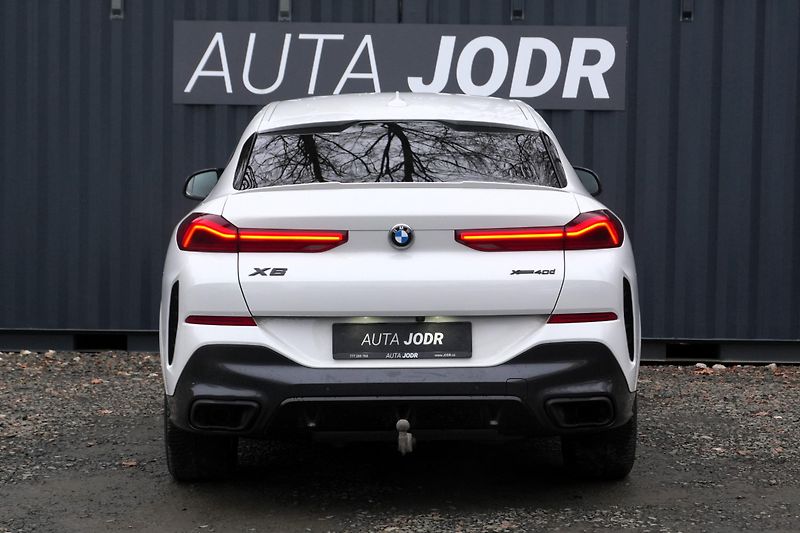 BMW X6 40d, Vzduch, Ventilace, ČR - fotka 6 z 37