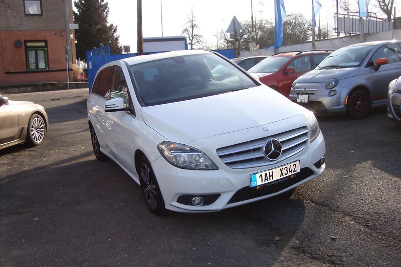 Mercedes-Benz Třídy B (2012) 180 CDi - fotka 10 z 81