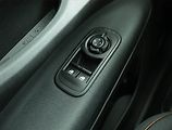 Fiat 500e (2023) 42 kWh, SoH 94% - náhled 14