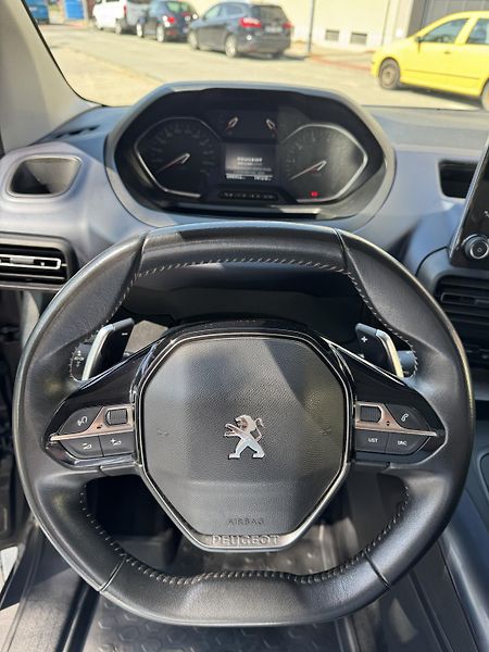 Peugeot Rifter (2019) 1.5 HDi - fotka 18 z 24