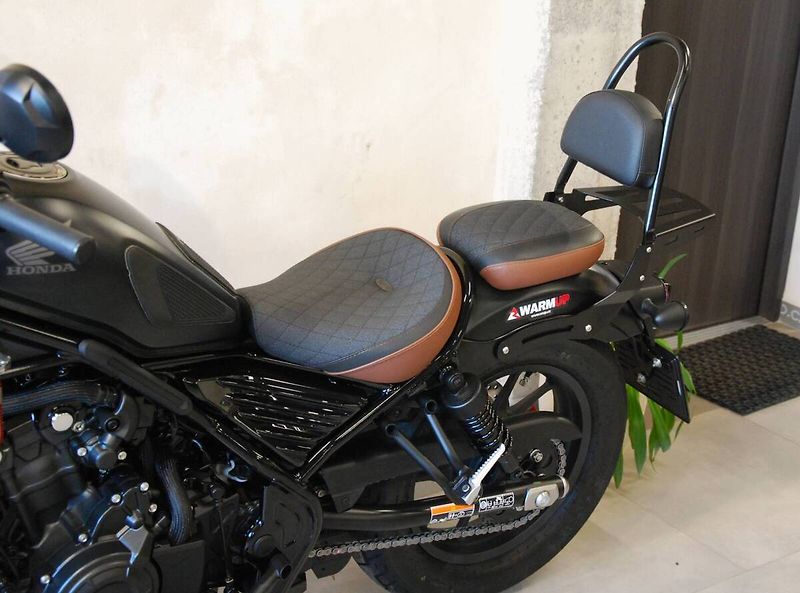 Honda Rebel 500 (2024) CMX 500 Rebel - krásný stav,1. - fotka 18 z 20