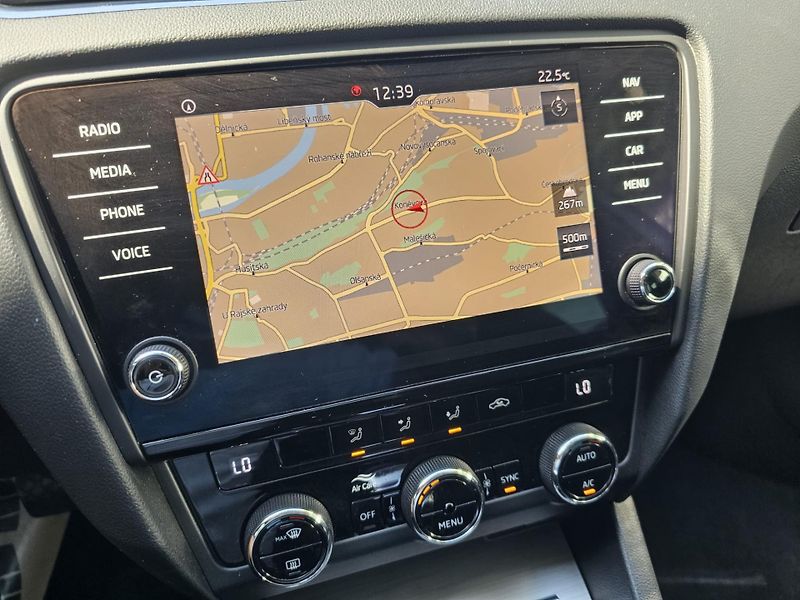 Škoda Octavia (2020) 2.0TDI 110kW DSG kombi - fotka 13 z 15