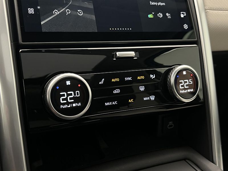 Land Rover Discovery D350 DYNAMIC SE AUT - fotka 33 z 56