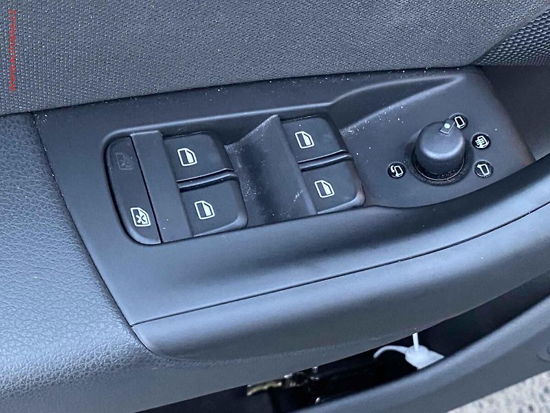 Audi Q3 (2016) 2.0 TSi quattro, AT, LED - fotka 11 z 19