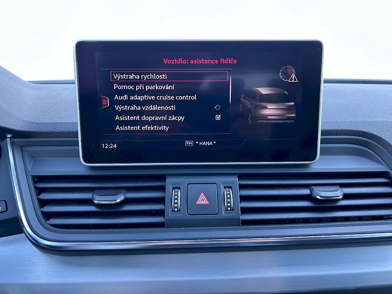 Audi Q5 (2019) 3.0 TDI 210kW Quattro S-LINE - fotka 16 z 35