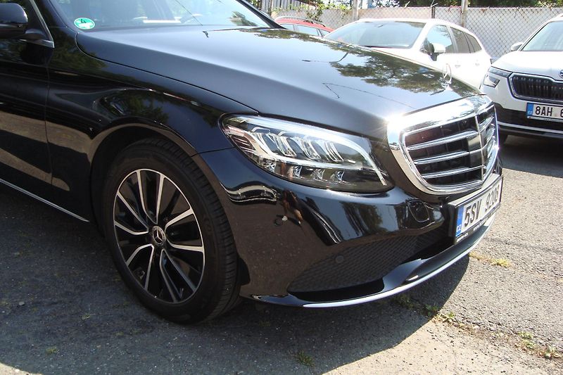 Mercedes-Benz Třídy C (2021) 220D,143kW, Exclusivce,S.kniha - fotka 12 z 92
