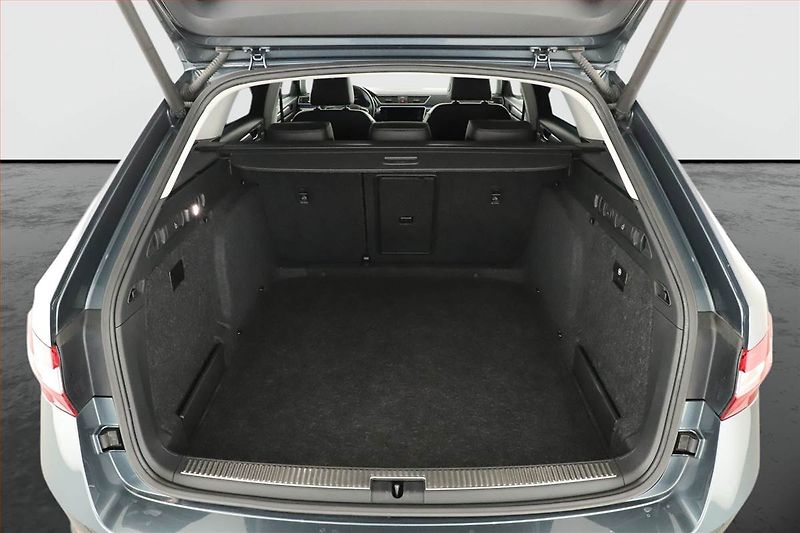 Škoda Superb (2019) Scout 2.0 TDI - fotka 11 z 19
