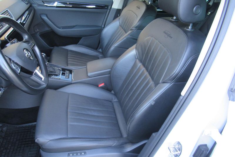 Škoda Superb 2.0 TDI DSG L&K TAŽNÉ - fotka 26 z 41