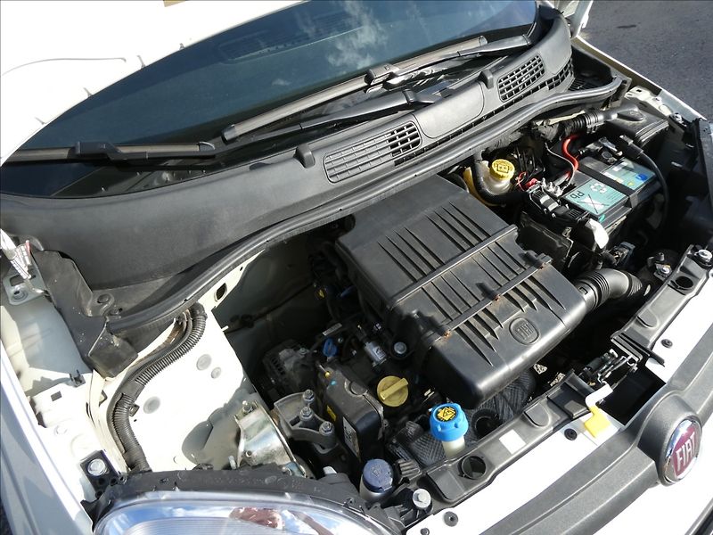Fiat Panda 1,2 51 kW, po servise - fotka 33 z 37