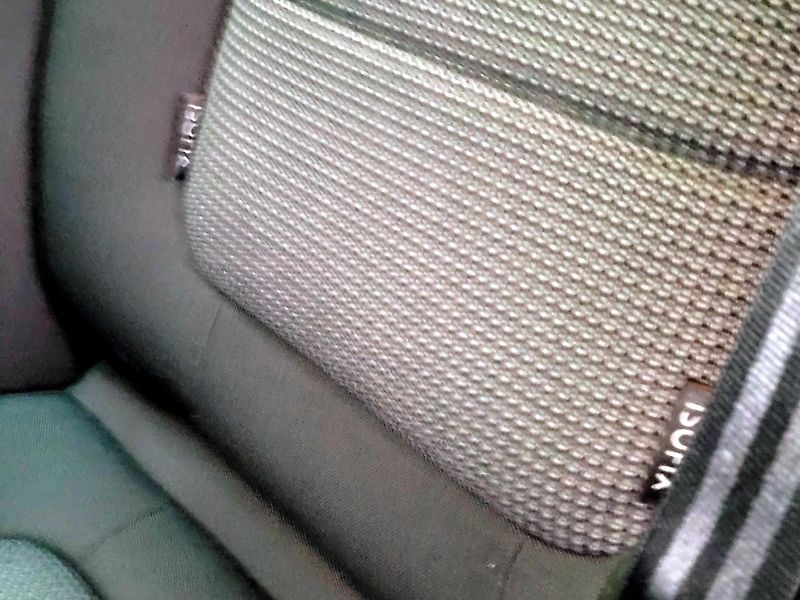 Volkswagen Passat *SERV.KNÍŽKA,AUT.PARKOVÁNÍ   - fotka 20 z 47
