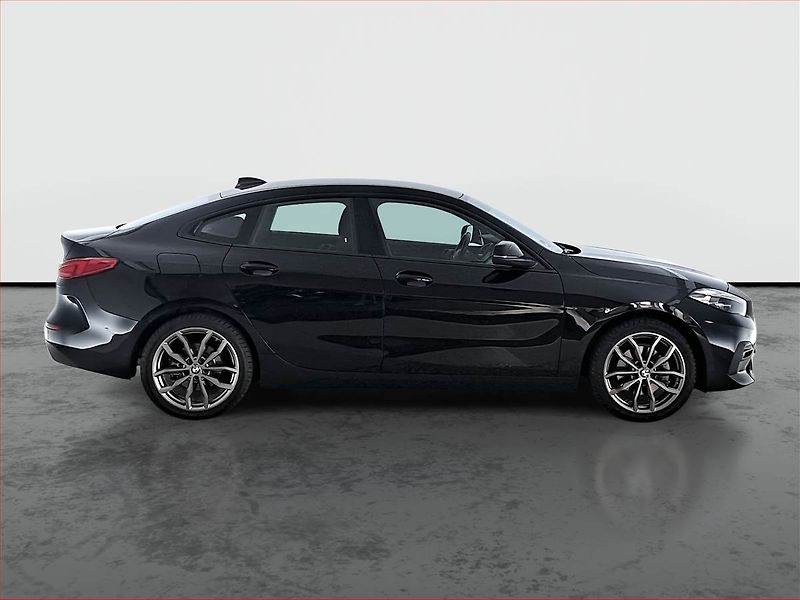 BMW Řada 2 (2021) 218i Gran Coupé, Serv.kniha - fotka 6 z 18