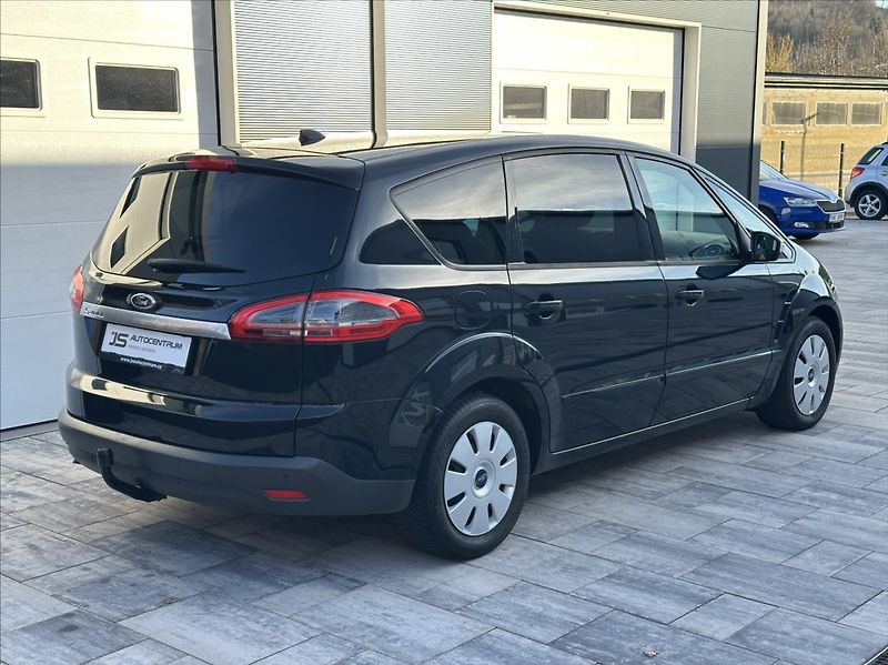 Ford S-MAX 2,0 TDCI 140PS  Trend - fotka 5 z 49