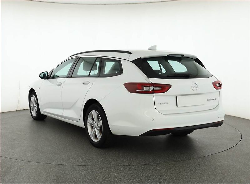 Opel Insignia (2017) 2.0 CDTI, 4X4, Serv.kniha - fotka 4 z 19