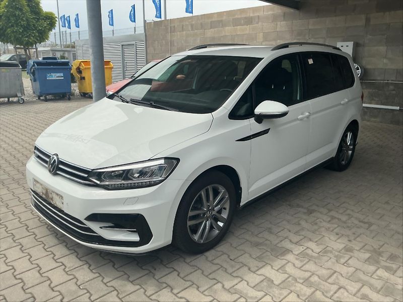 Volkswagen Touran 1,5 TSI 110kW DSG R-line DPH - fotka 6 z 12