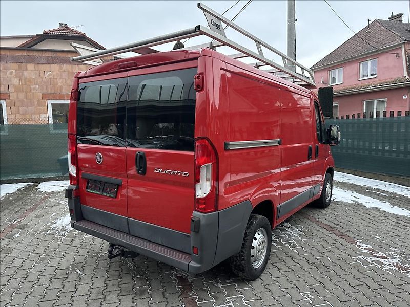 Fiat Ducato 2,3 TAŽNÉ, ZAHRÁDKA - fotka 3 z 24