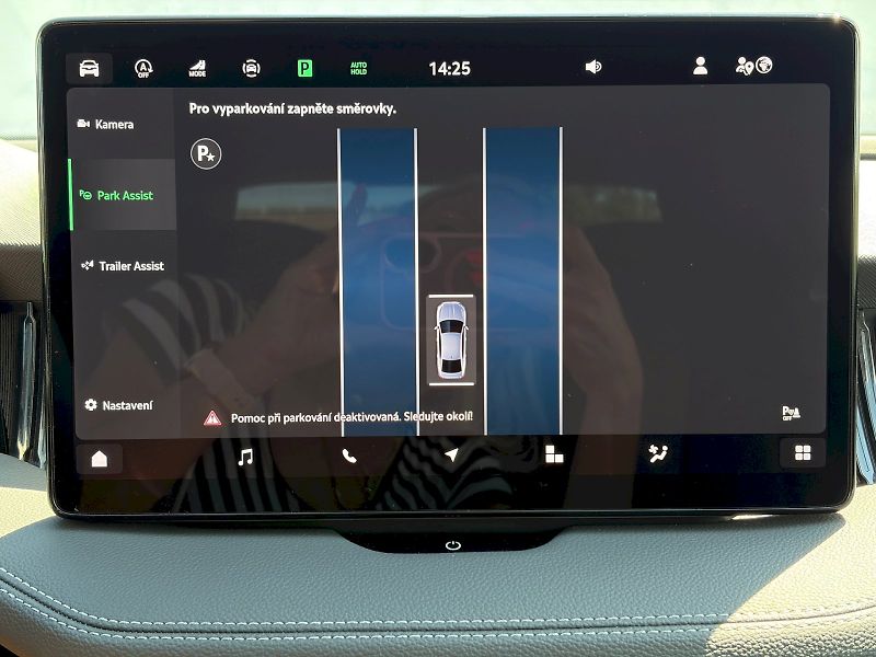 Škoda Superb (2025) DSG 2.0 TDI / 110kW / L&K - fotka 28 z 35