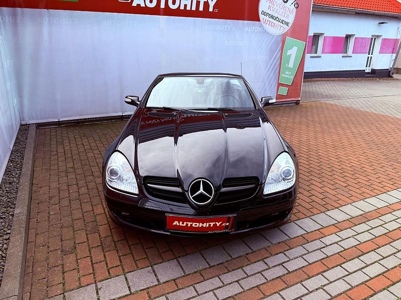 Mercedes-Benz SLK 350 Manuál, 80 tkm, Serviska - fotka 2 z 34