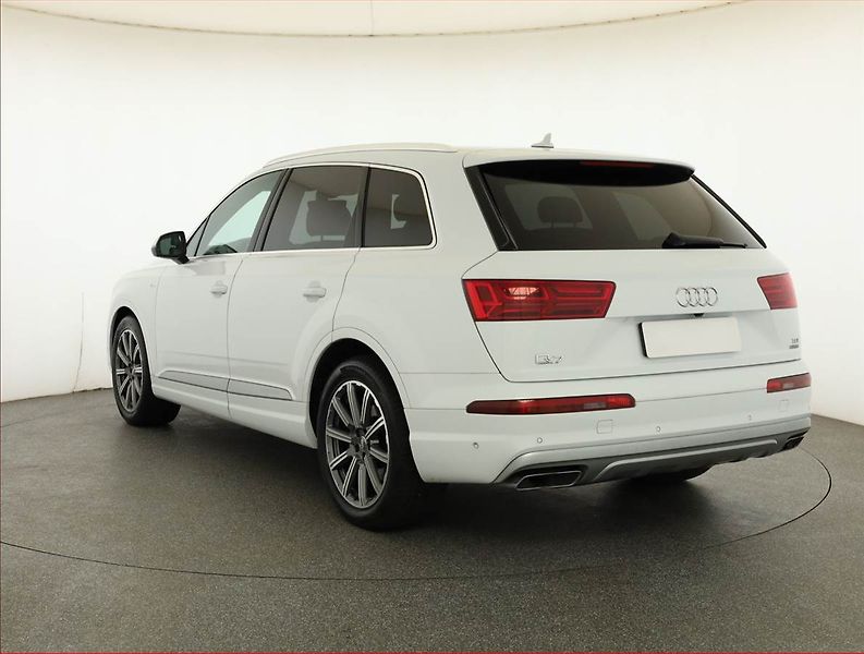 Audi Q7 (2018) 3.0 TDI - fotka 4 z 17