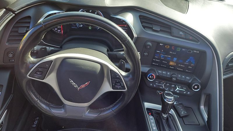 Chevrolet Corvette (2019) C7 3LT SKLADEM, ihned k odběru - fotka 25 z 45