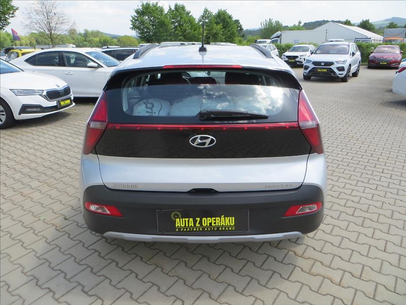 Hyundai Bayon 1,0 tGDI 74kW Comfort Club ČR - fotka 6 z 22
