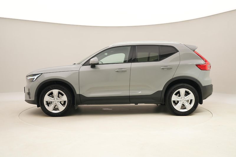 Volvo XC40 B4 CORE AUT  - fotka 10 z 49